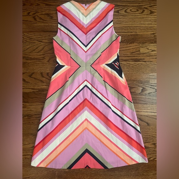Maggy London Pink and Orange Sleeveless Midi Dress - Size 2 - Picture 2 of 6